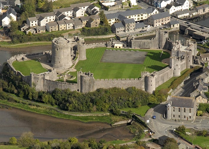 du-lịch-anh-quốc-Pembroke-PemDock-711-Aerial Views of Pembrokeshire