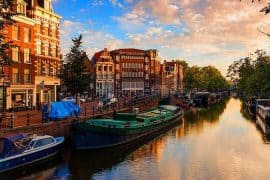 Kinh nghiệm du lịch Hà Lan – Những điều cần biết về đất nước màu cam